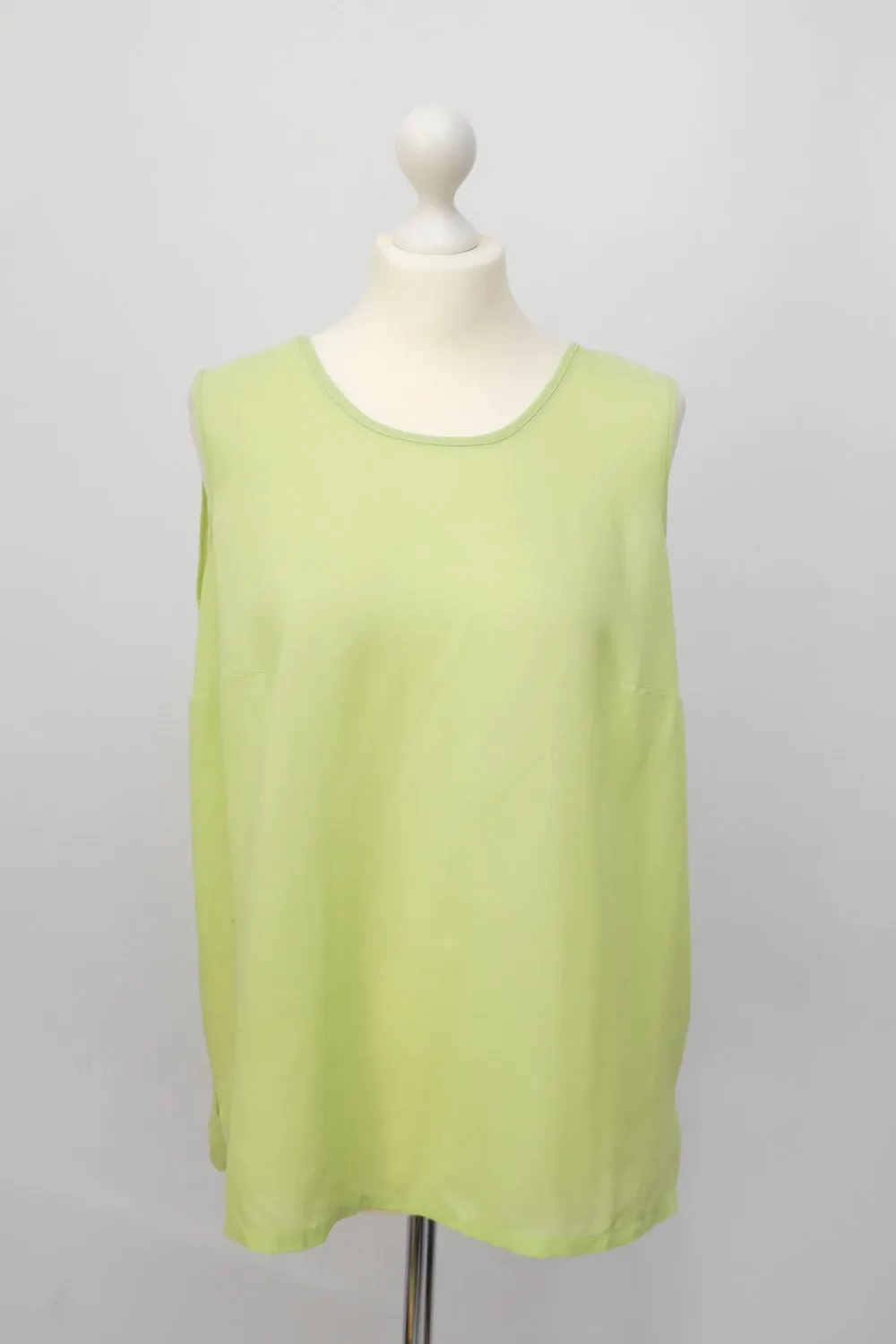 0029_PISTACHIO VISCOSE TANKTOP