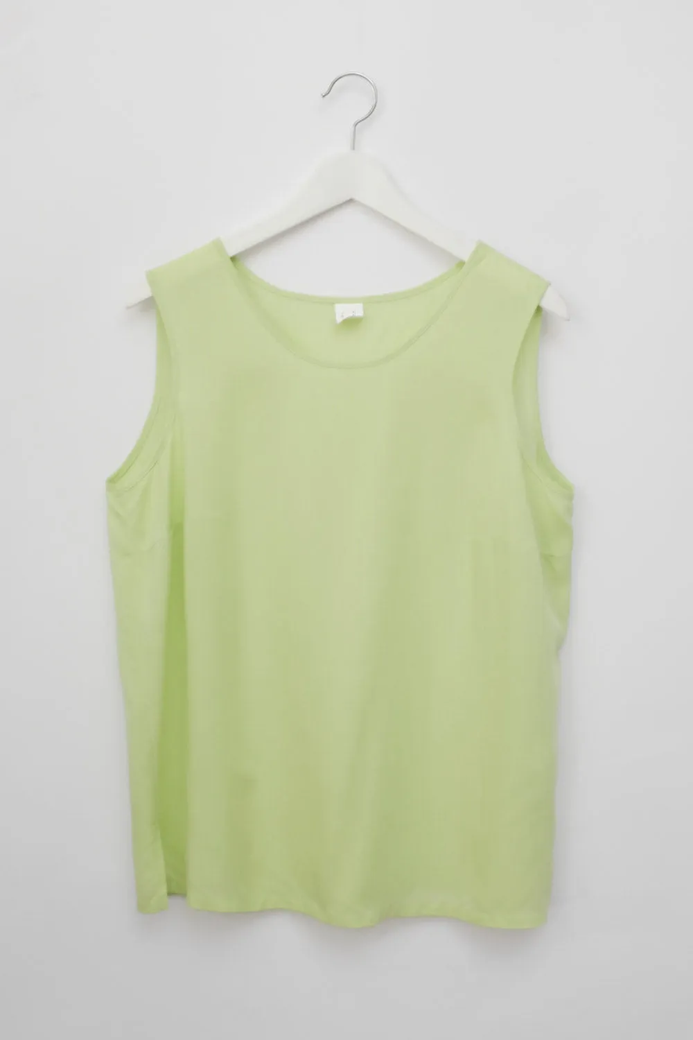 0029_PISTACHIO VISCOSE TANKTOP