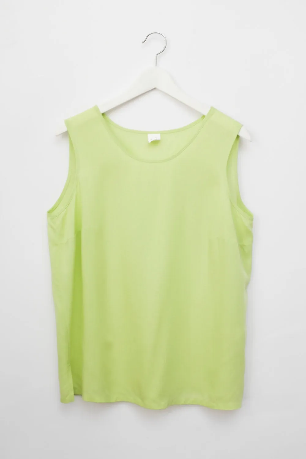 0029_PISTACHIO VISCOSE TANKTOP