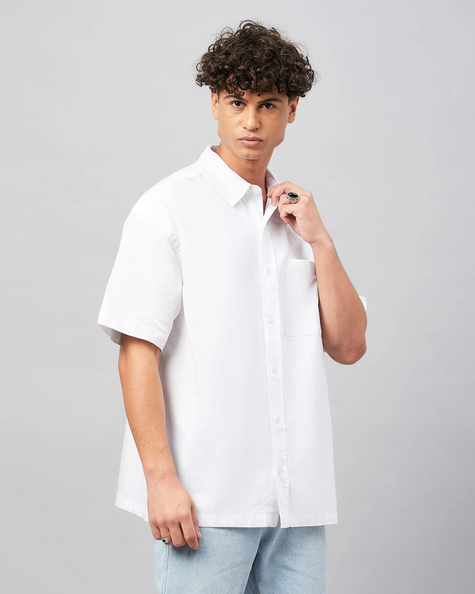 Chimpaaanzee Men White Oversized Fit Shirt