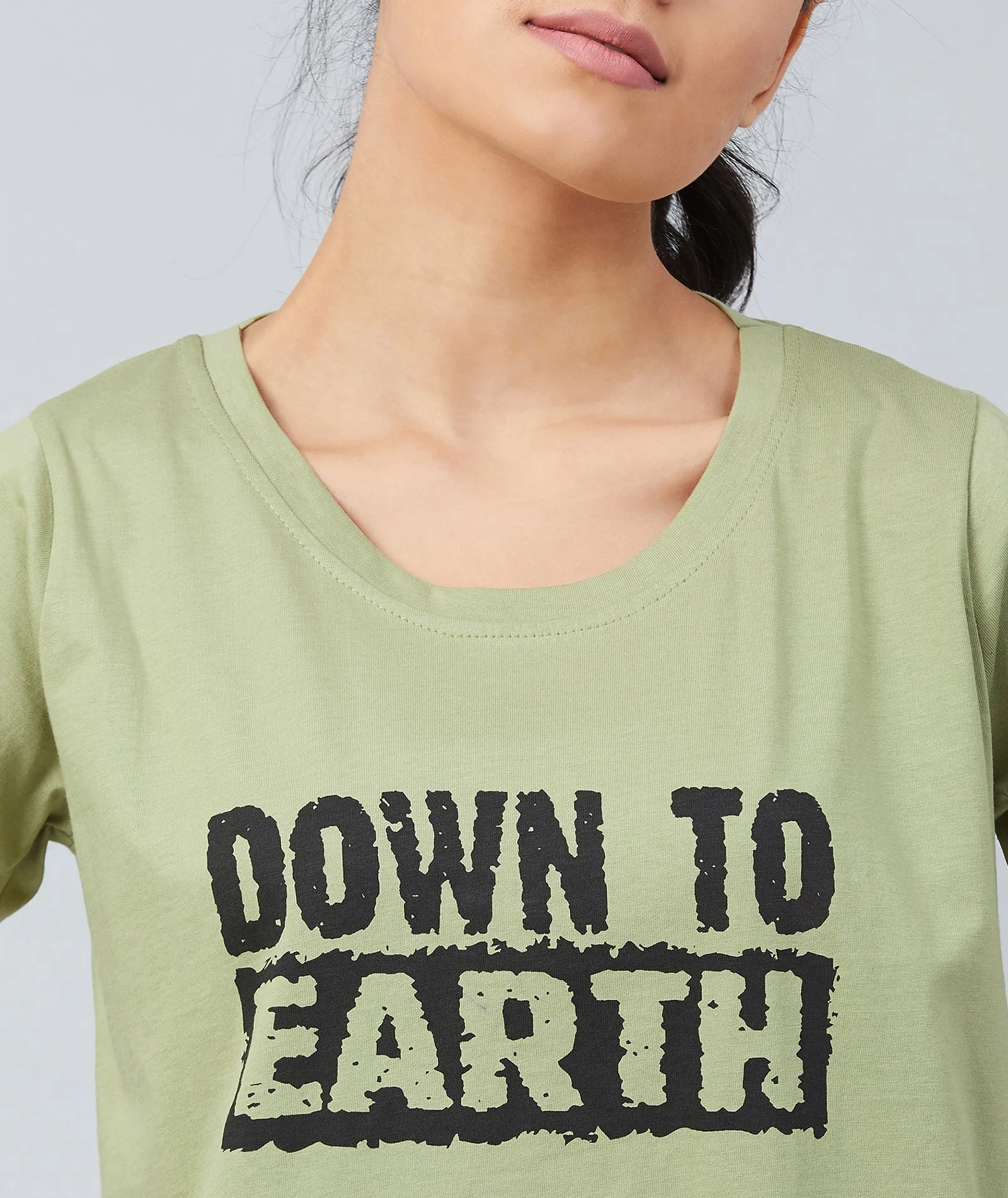 Chimpaaanzee Women Olive Green Round Neck T-shirt