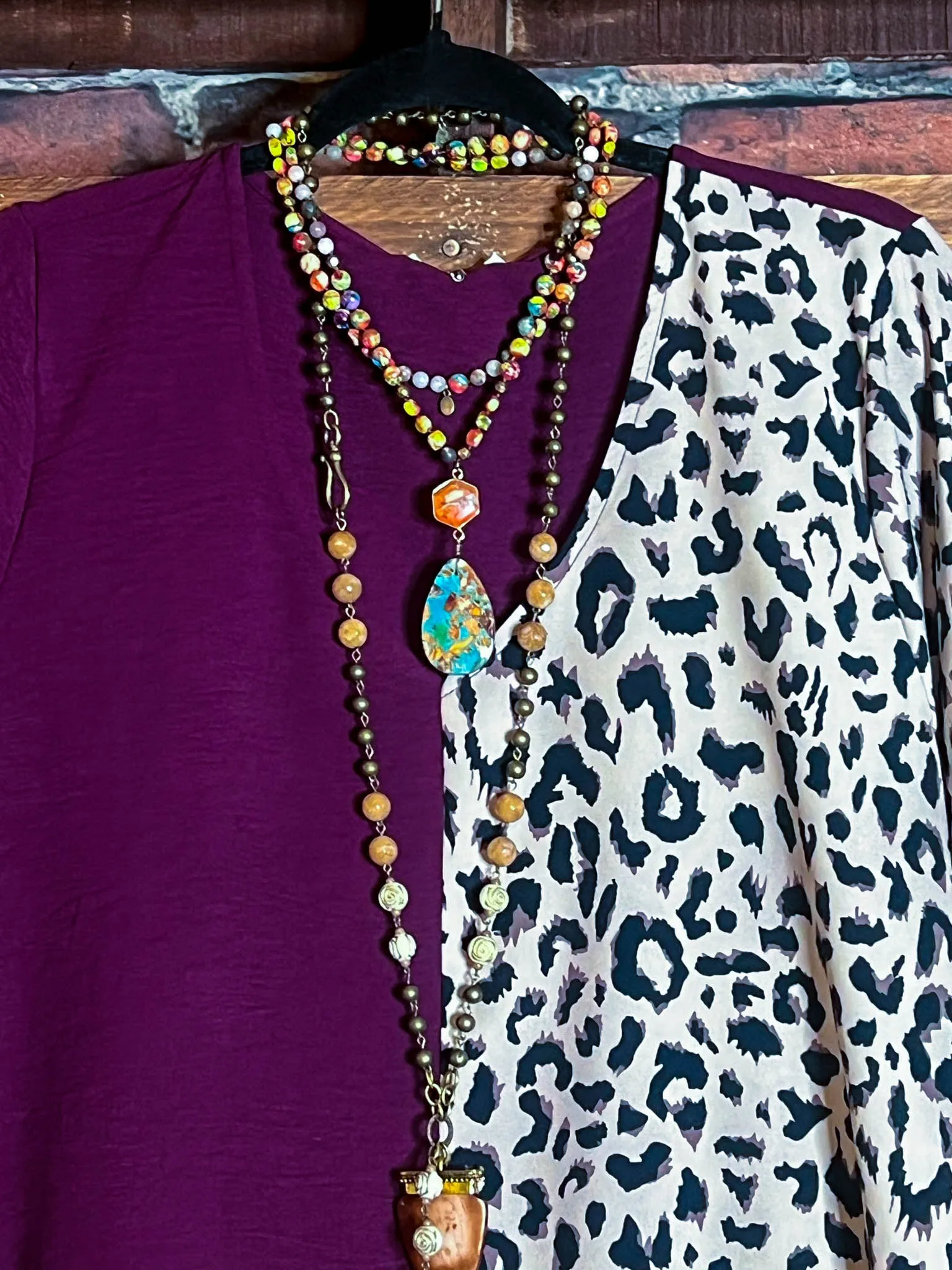 COMFORTABLE CHARM PLUM & LEOPARD PRINT TUNIC