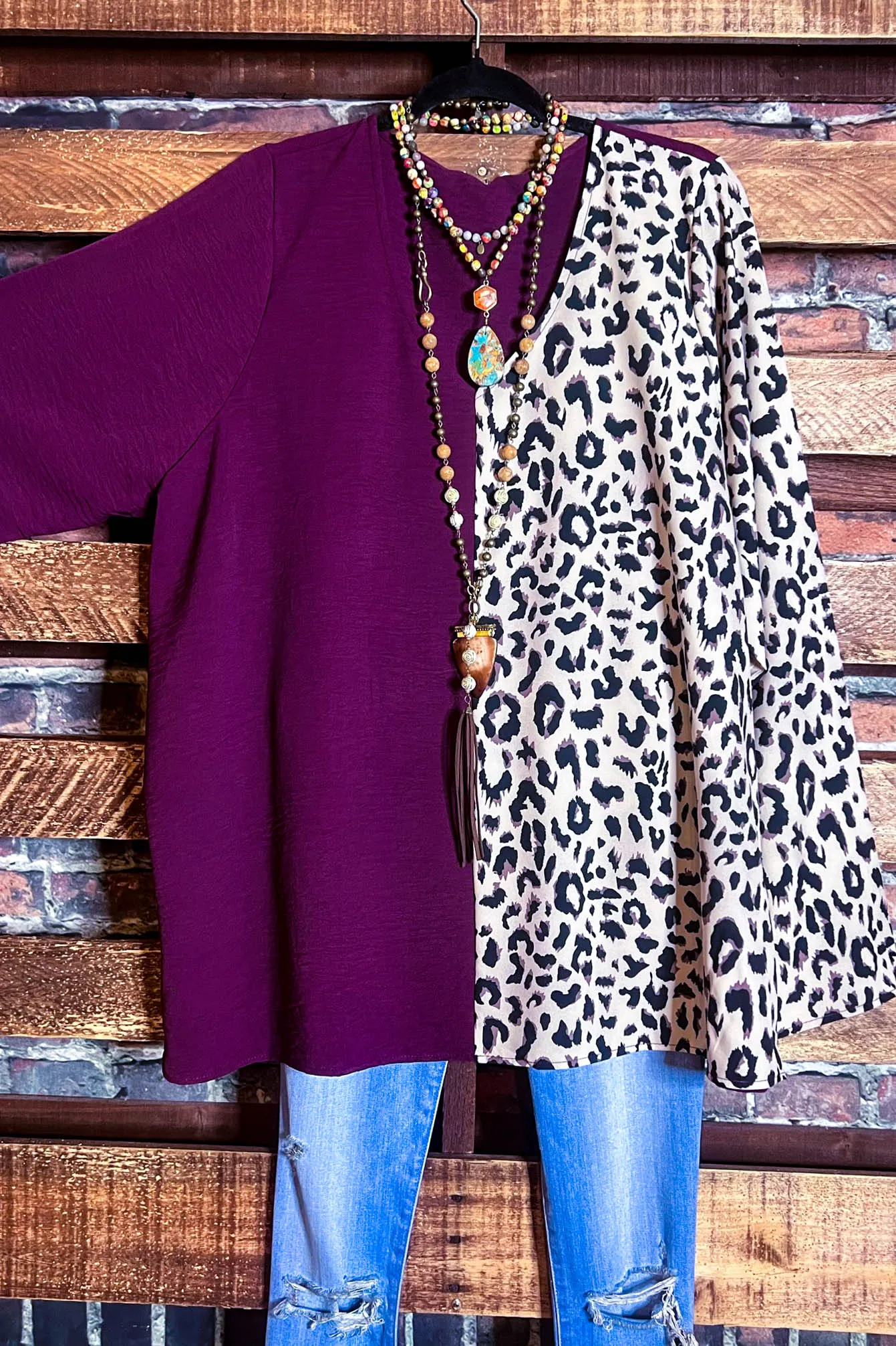 COMFORTABLE CHARM PLUM & LEOPARD PRINT TUNIC