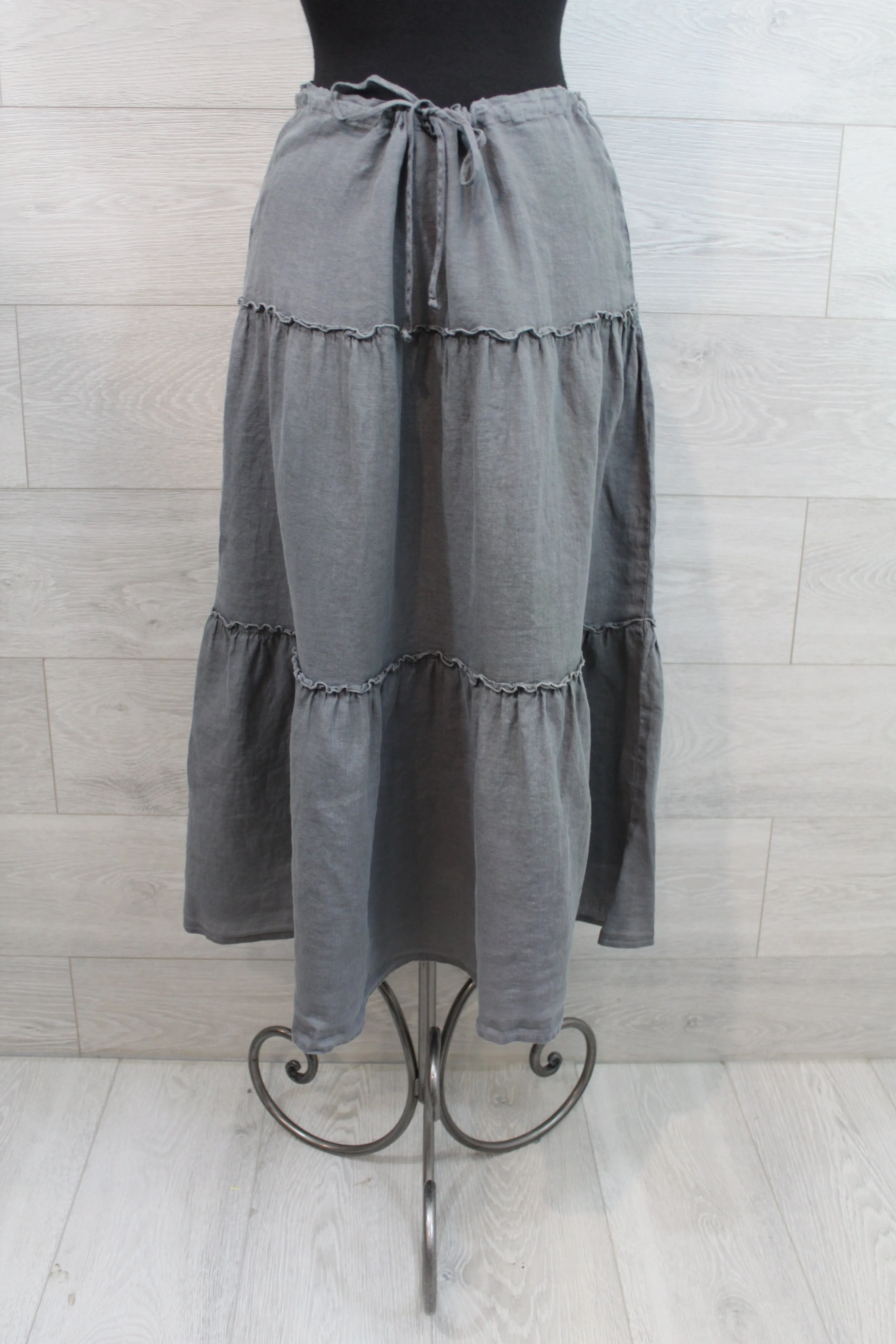 Cut Loose Hanky Linen - Tiered Skirt