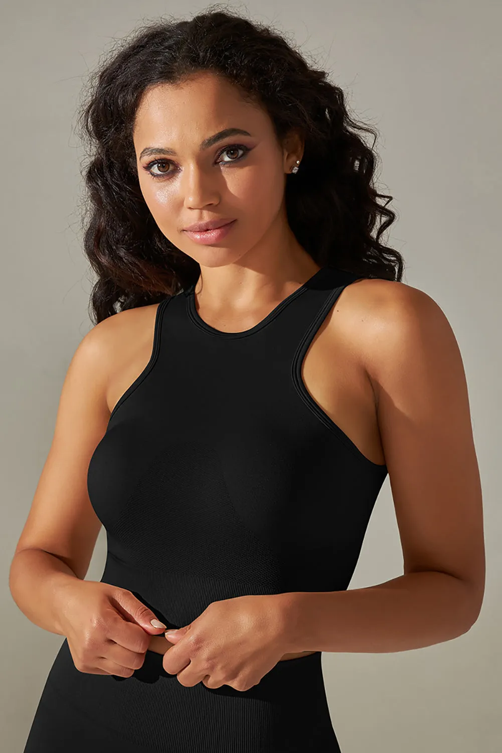 Daily Round Neck Cropped Tank Tops