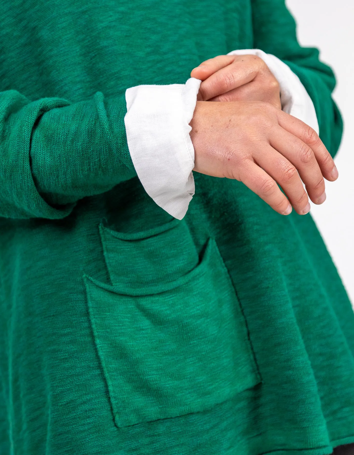 Lennon Long Sleeve Rolled Edge Top in Green Linen