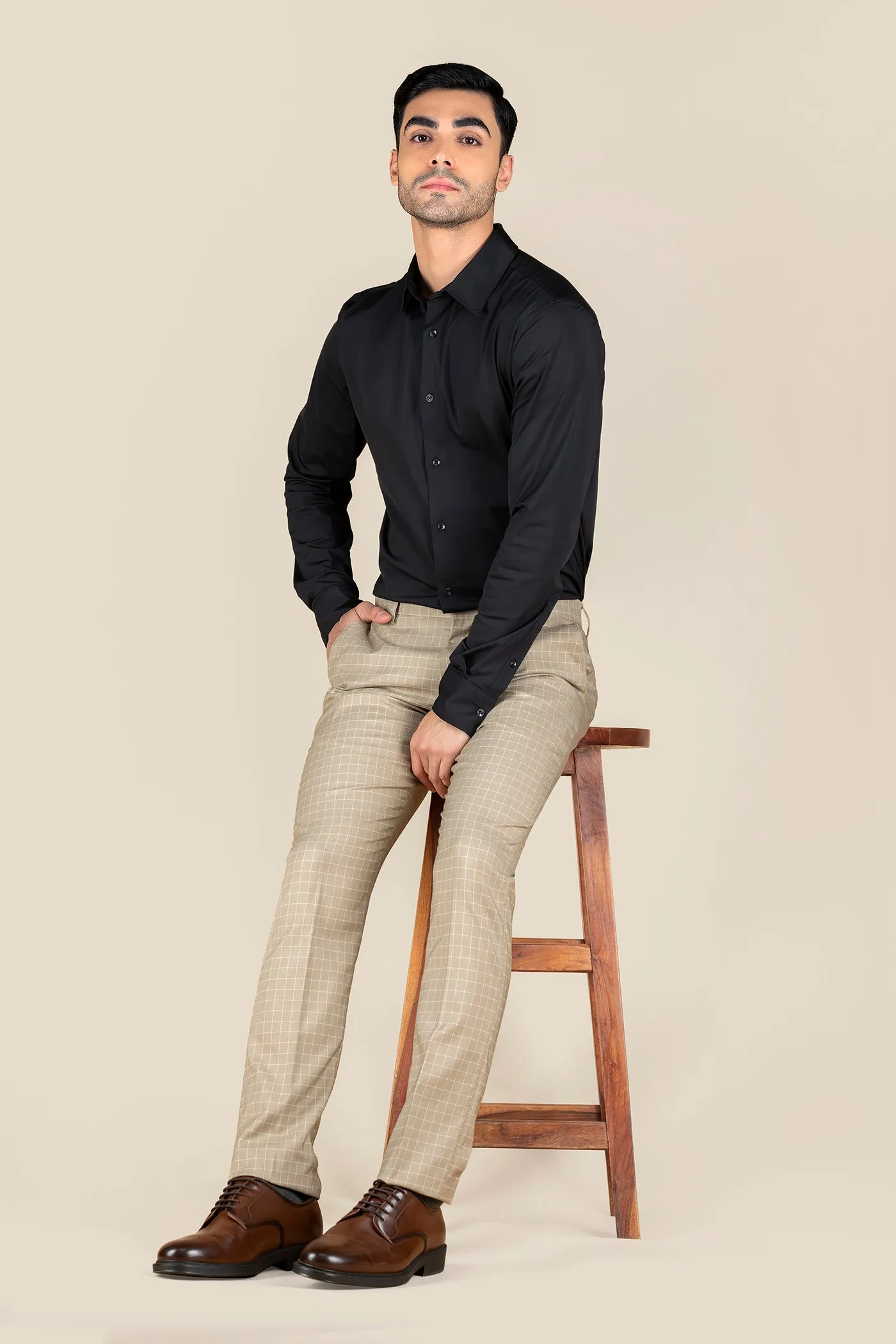 Men's Beige Checkered Formal Trousers