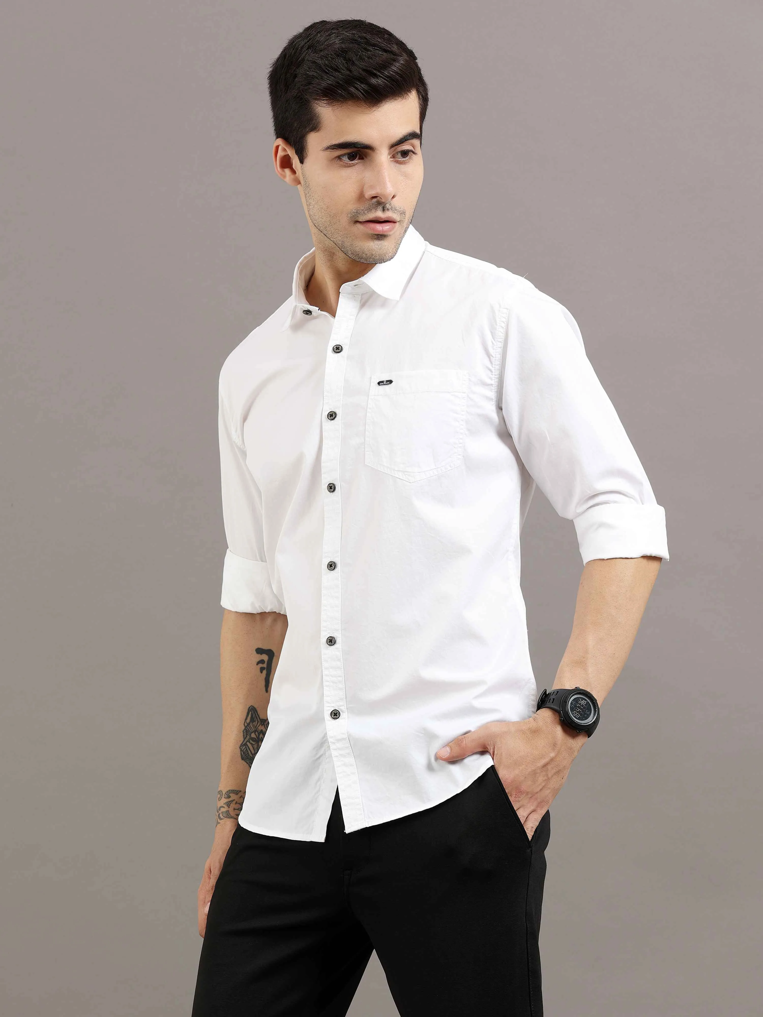 Men's White Slim Fit Solid Full Sleeves Casual Shirts