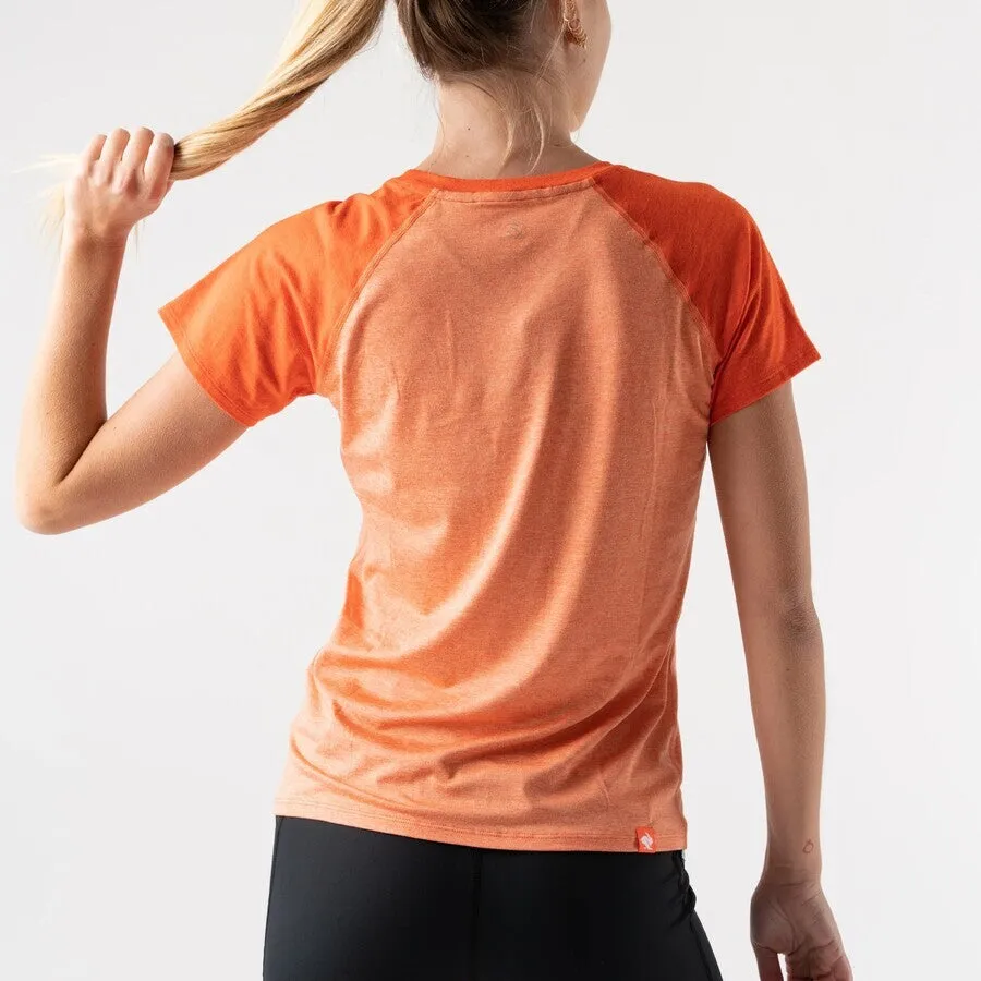 rabbit EZ Tee | Peach Fuzz | Womens